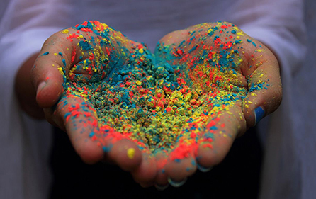 holi